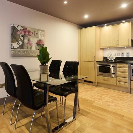 The Vauxhall Hideout - Comfy 2Bdr Flat With Balcony Londres Exterior foto